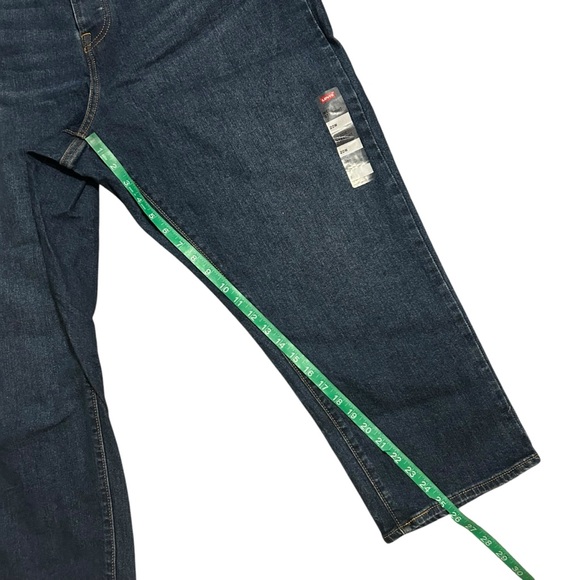 LEVIS NWT Dark Wash High Rise Wedgie Straight Leg Jeans 20W - Picture 10 of 16